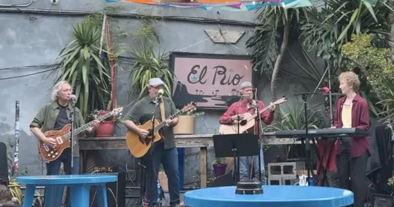 The Buds at El Rio