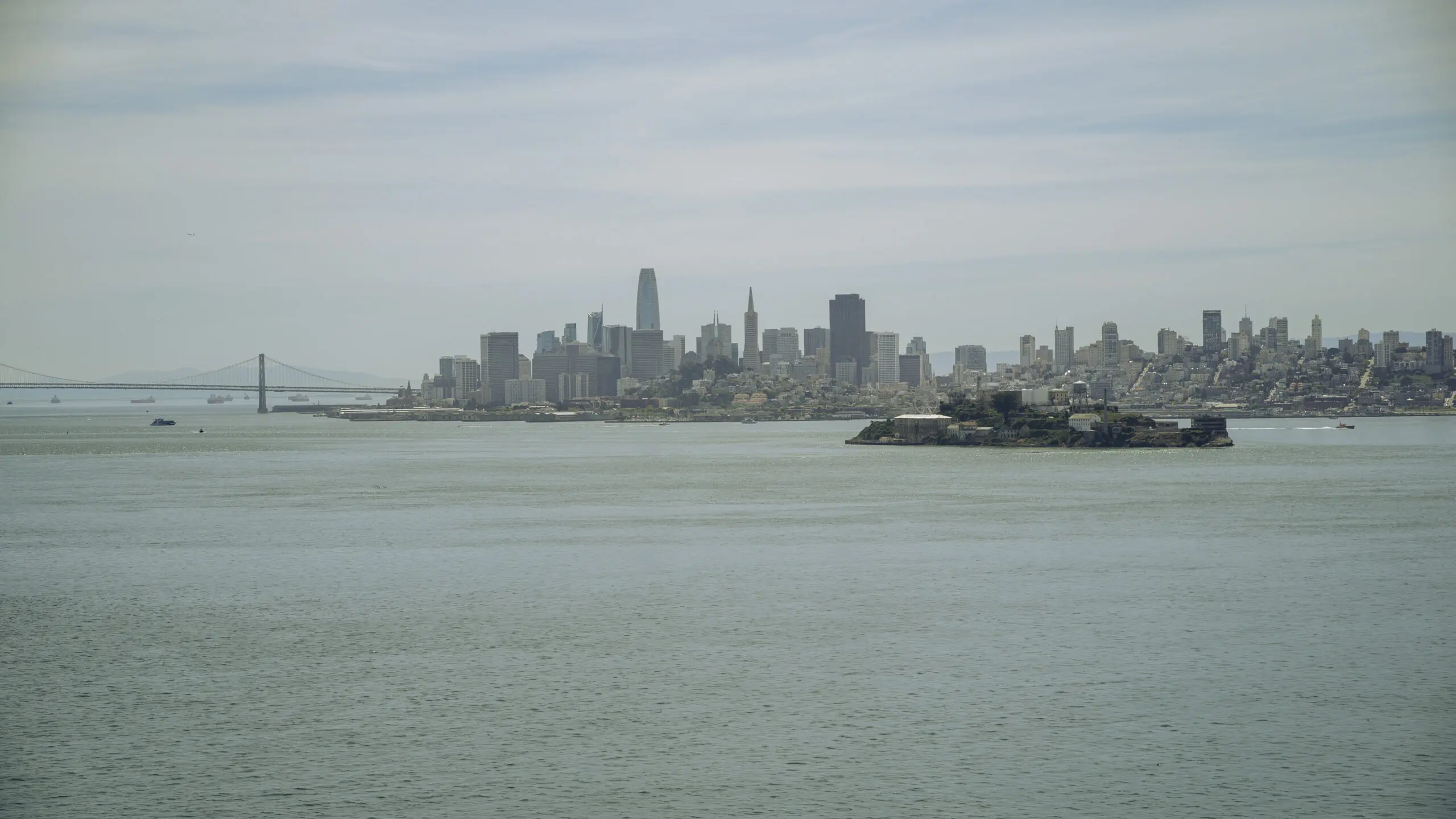 San Francisco skyline and Alcatraz Island - San Francisco