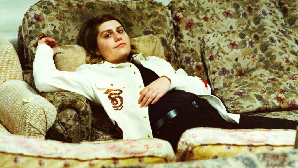 Alex Lahey (Solo) with talker