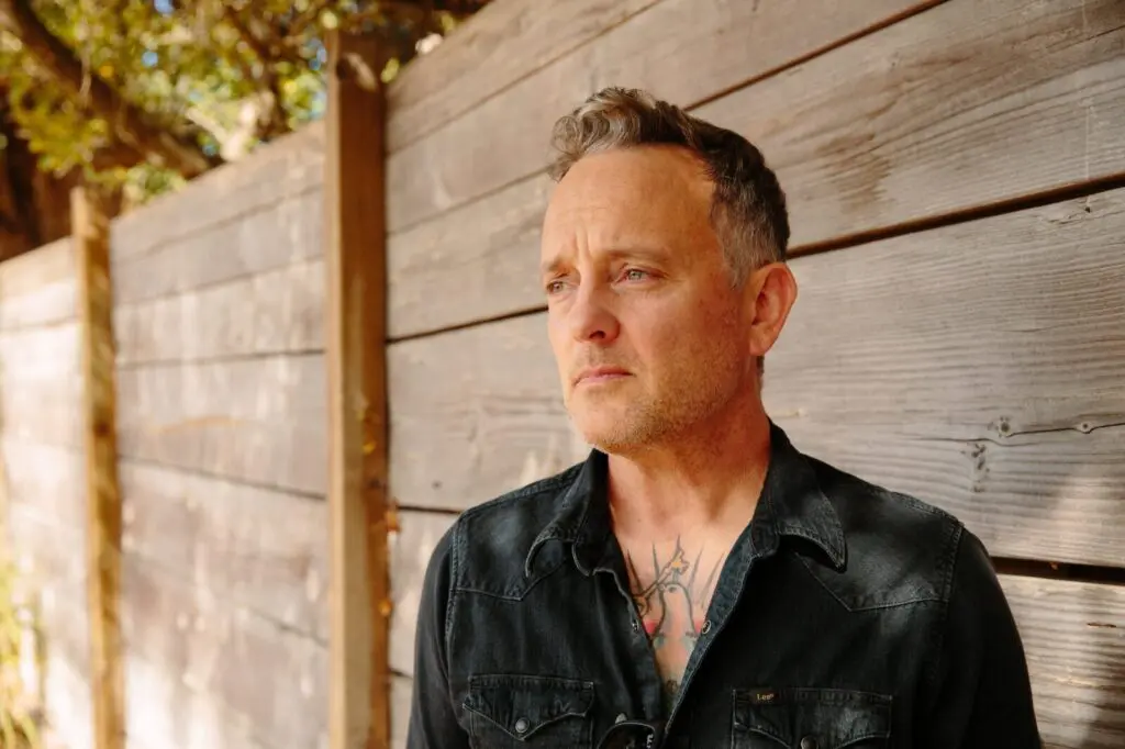 Dave Hause and The Mermaid