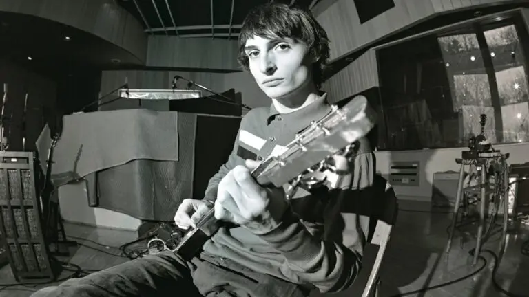 Finn Wolfhard - The Common Side Effects Tour