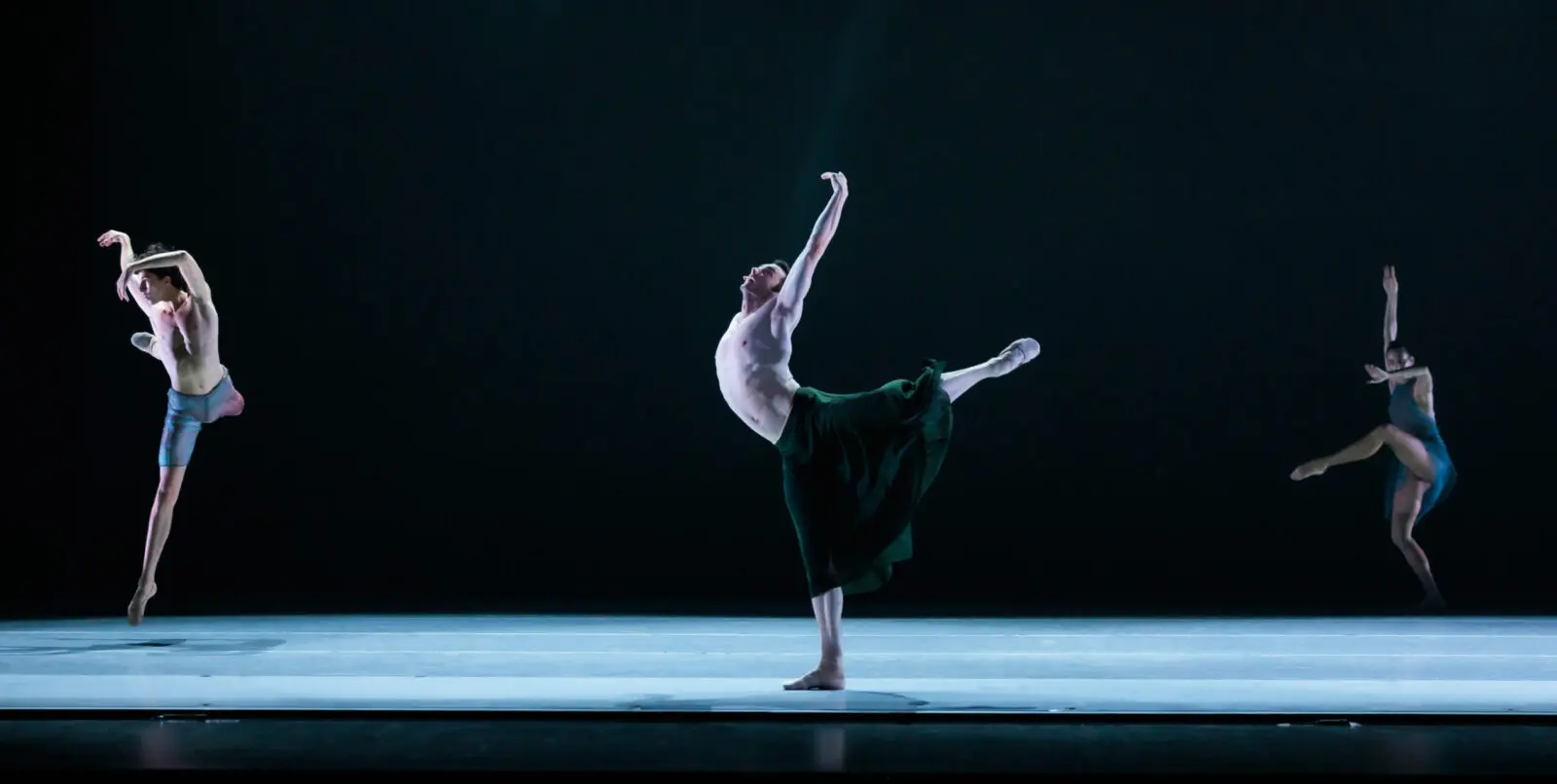 event-wallis-annenberg-theatre-lines-ballet-in-beverly-hills-2027-
