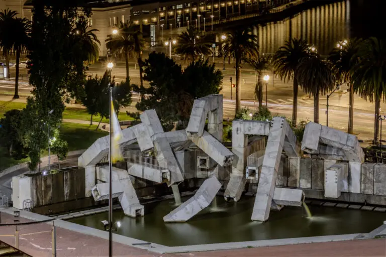 Vaillancourt Fountain in Embarcadero Plaza at night, seen from the Hyatt Regency, before its 2026 removal - San Francisco