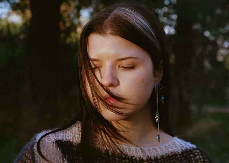 Vansire, Eliza McLamb