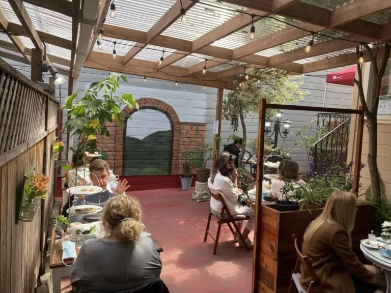 Sip Tea Room